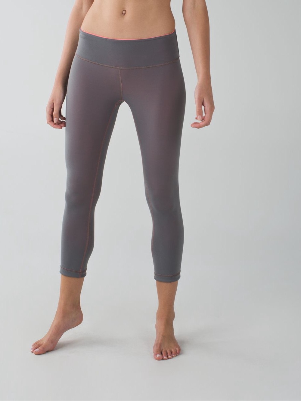 Lululemon Wunder Under Crop Reversible Pink and Gray Leggings Size 4